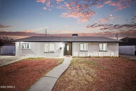 5530 N 61st Ave, Glendale, AZ 85301