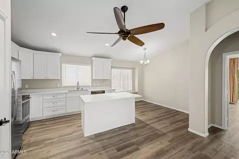 2210 E Menadota Dr, Phoenix, AZ 85024 photo 13