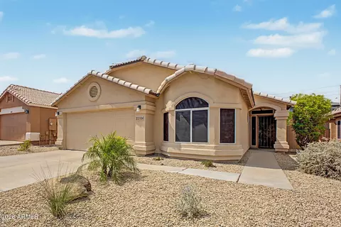 2210 E Menadota Dr, Phoenix, AZ 85024 photo 6