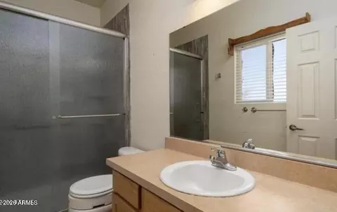 Bath - 10193 E Windtalker Rd, Hereford, AZ 85615 photo 1 of 1