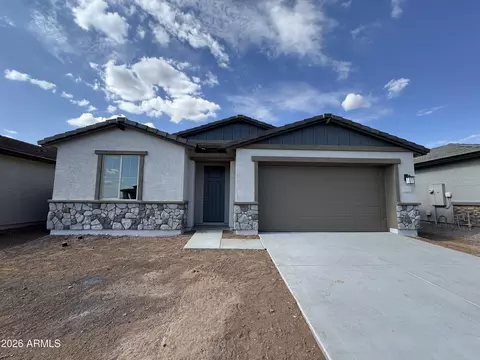 2828 E Mecklenburg Way, San Tan Valley, AZ 85143