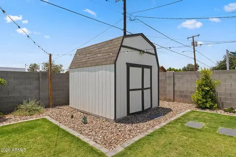 Exterior - 1701 W Fairmount Ave, Phoenix, AZ 85015 photo 12 of 17