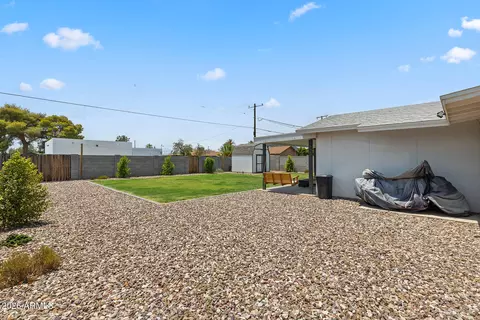 Exterior - 1701 W Fairmount Ave, Phoenix, AZ 85015 photo 7 of 17
