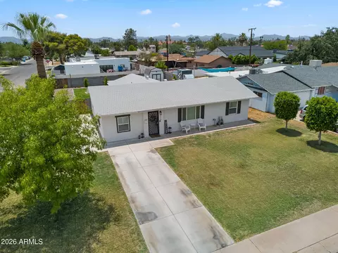 View/Area - 1701 W Fairmount Ave, Phoenix, AZ 85015 photo 3 of 16