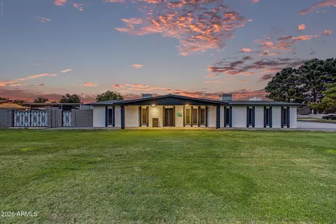 10302 W Earll Dr, Avondale, AZ 85392