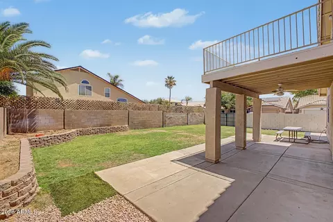 Exterior - 372 E Arabian Dr, Gilbert, AZ 85296 photo 7 of 8