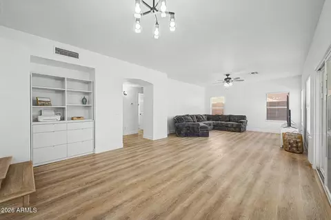 Living - 372 E Arabian Dr, Gilbert, AZ 85296 photo 5 of 7