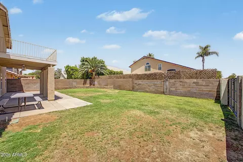 Exterior - 372 E Arabian Dr, Gilbert, AZ 85296 photo 8 of 8