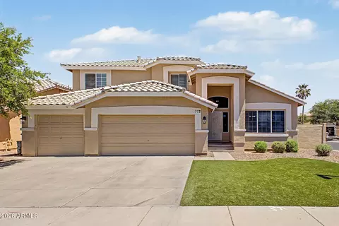 Exterior - 372 E Arabian Dr, Gilbert, AZ 85296 photo 2 of 8