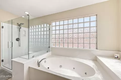 Bath - 2008 E Granite View Dr, Phoenix, AZ 85048 photo 4 of 5