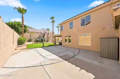 Exterior - 2008 E Granite View Dr, Phoenix, AZ 85048 photo 6 of 9