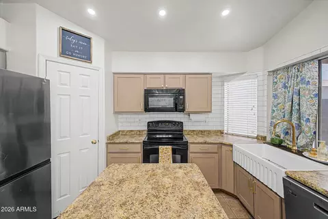 Kitchen - 7419 E Milagro Ave, Mesa, AZ 85209 photo 2 of 3