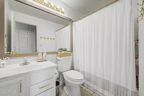 Bath - 7419 E Milagro Ave, Mesa, AZ 85209 photo 2 of 2