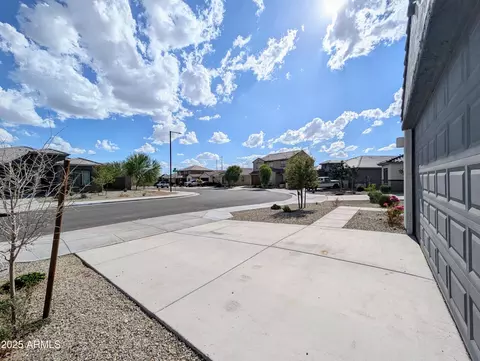 24458 W Verlea Dr, Buckeye, AZ 85326 photo 5