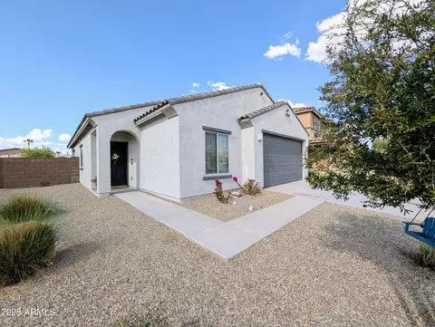 24458 W Verlea Dr, Buckeye, AZ 85326 photo 2