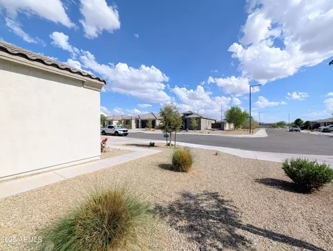 24458 W Verlea Dr, Buckeye, AZ 85326 photo 6
