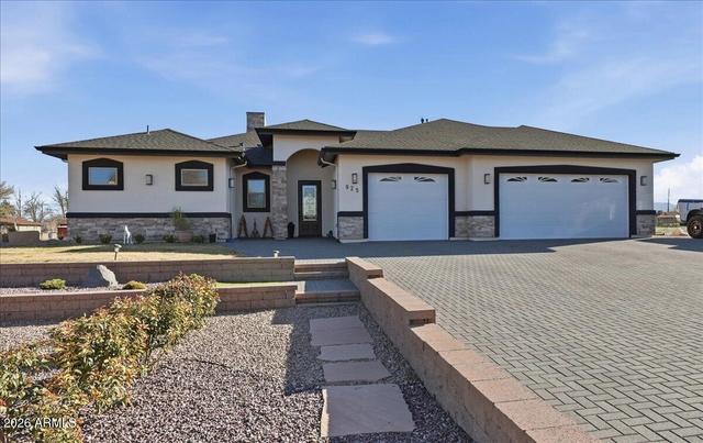 925 E Aztec Dr, Chino Valley, AZ 86323