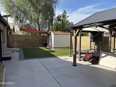 Exterior - 2015 N 89th Dr, Phoenix, AZ 85037 photo 5 of 7