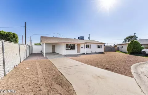 3321 E Belleview St, Phoenix, AZ 85008 photo 2
