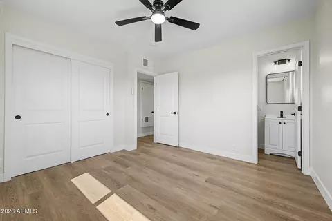 3321 E Belleview St, Phoenix, AZ 85008 photo 17