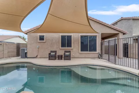 Exterior - 1121 E Ranch Ct, Gilbert, AZ 85296 photo 8 of 11