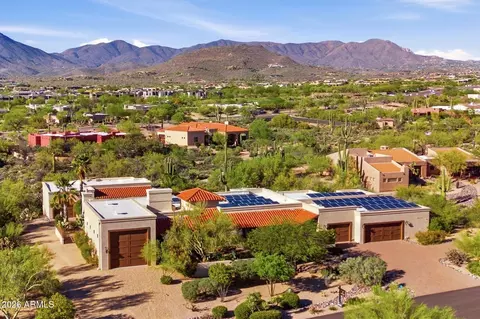8944 E Lazywood Pl, Carefree, AZ 85377