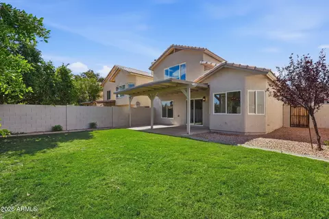 Exterior - 3713 E Taro Ln, Phoenix, AZ 85050 photo 6 of 7