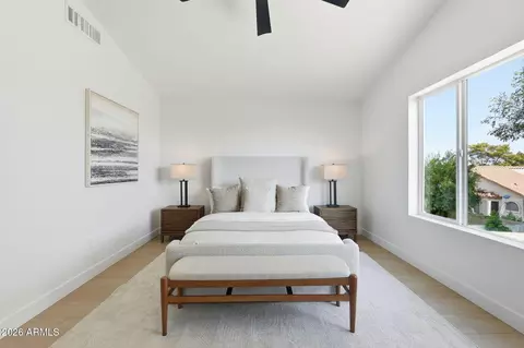 Bedroom - 3713 E Taro Ln, Phoenix, AZ 85050 photo 5 of 7
