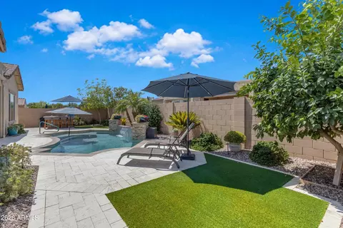 Exterior - 11116 E Travertine Ave, Mesa, AZ 85212 photo 7 of 16