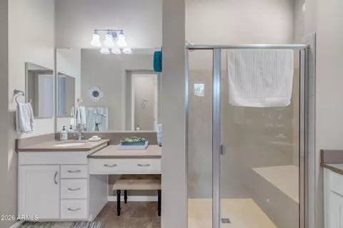 Bath - 11116 E Travertine Ave, Mesa, AZ 85212 photo 9 of 11