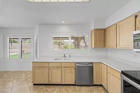 Kitchen - 6522 Encanto St, Mesa, AZ 85205 photo 2 of 3