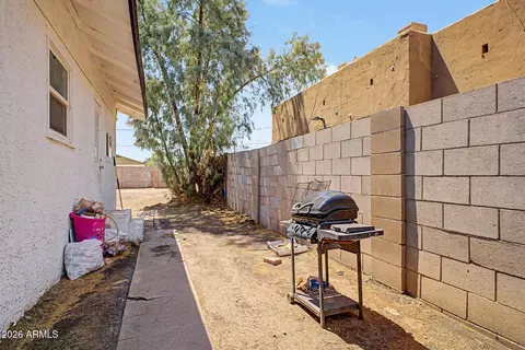 Exterior - 324 N 18th Ave, Phoenix, AZ 85007 photo 8 of 8