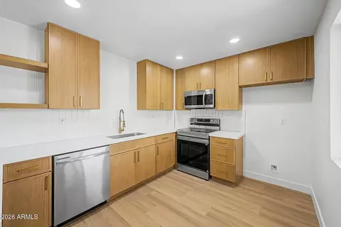 1818 W Morten Ave, Phoenix, AZ 85021 photo 12