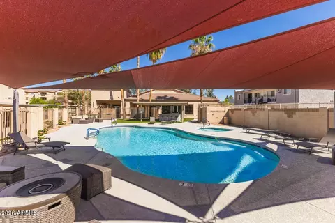 Exterior - 920 E Devonshire Ave #2012, Phoenix, AZ 85014 photo 3 of 3