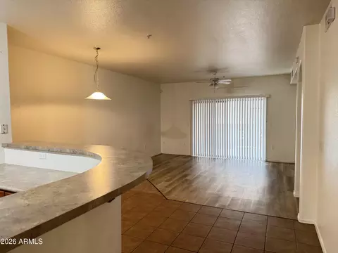 Living - 920 E Devonshire Ave #2012, Phoenix, AZ 85014 photo 1 of 3