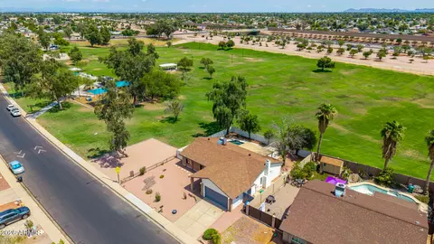 View/Area - 2217 E Holmes Ave, Mesa, AZ 85204 photo 14 of 16