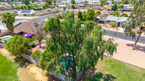 View/Area - 2217 E Holmes Ave, Mesa, AZ 85204 photo 9 of 16