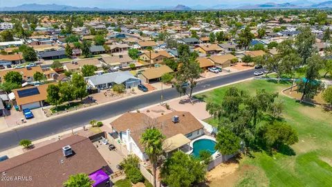View/Area - 2217 E Holmes Ave, Mesa, AZ 85204 photo 13 of 16