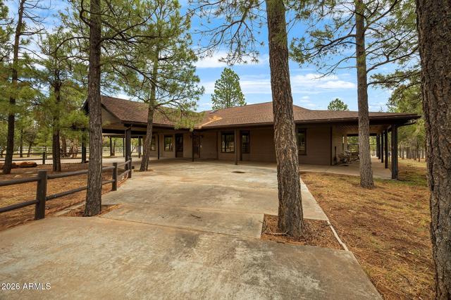 1955 Ricochet Ranch Rd, Clay Springs, AZ 85923
