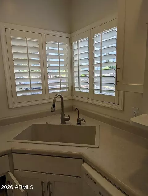Kitchen - 9609 N Central Ave, Phoenix, AZ 85020 photo 1 of 1