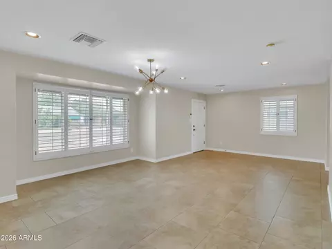 Living - 6036 N 8th St, Phoenix, AZ 85014 photo 2 of 7