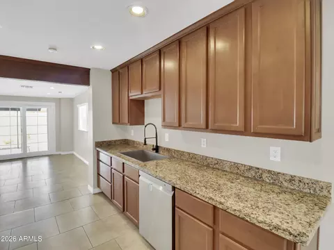 Kitchen - 6036 N 8th St, Phoenix, AZ 85014 photo 2 of 6
