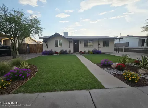 2516 N 47th Dr, Phoenix, AZ 85035