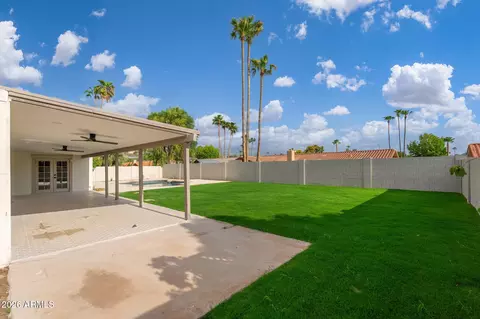 Exterior - 417 E Marconi Ave, Phoenix, AZ 85022 photo 5 of 12