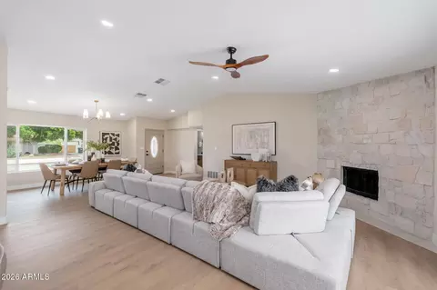 Living - 417 E Marconi Ave, Phoenix, AZ 85022 photo 2 of 2