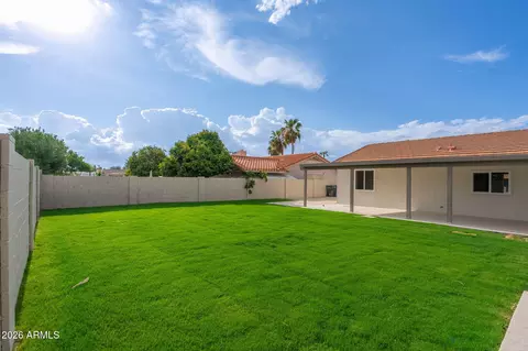 Exterior - 417 E Marconi Ave, Phoenix, AZ 85022 photo 7 of 12