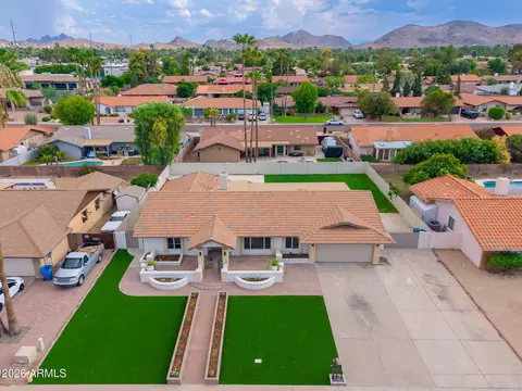 View/Area - 417 E Marconi Ave, Phoenix, AZ 85022 photo 1 of 16