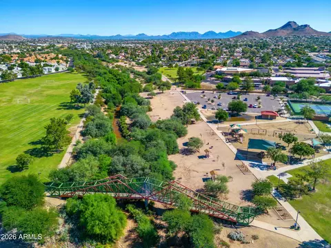 View/Area - 417 E Marconi Ave, Phoenix, AZ 85022 photo 10 of 16