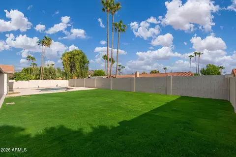 Exterior - 417 E Marconi Ave, Phoenix, AZ 85022 photo 6 of 12