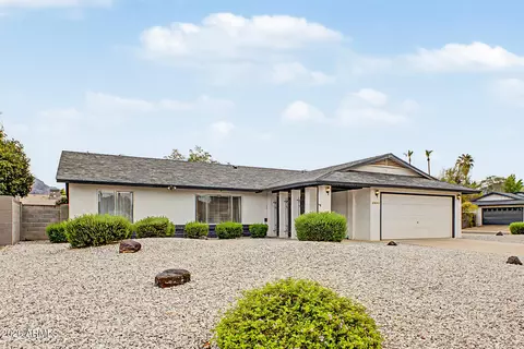 2801 E North Ln, Phoenix, AZ 85028 photo 3